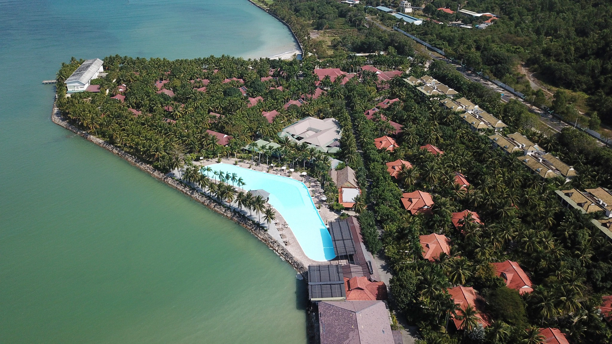 다이아몬드 베이 리조트 & 스파 (Diamond Bay Resort & Spa)